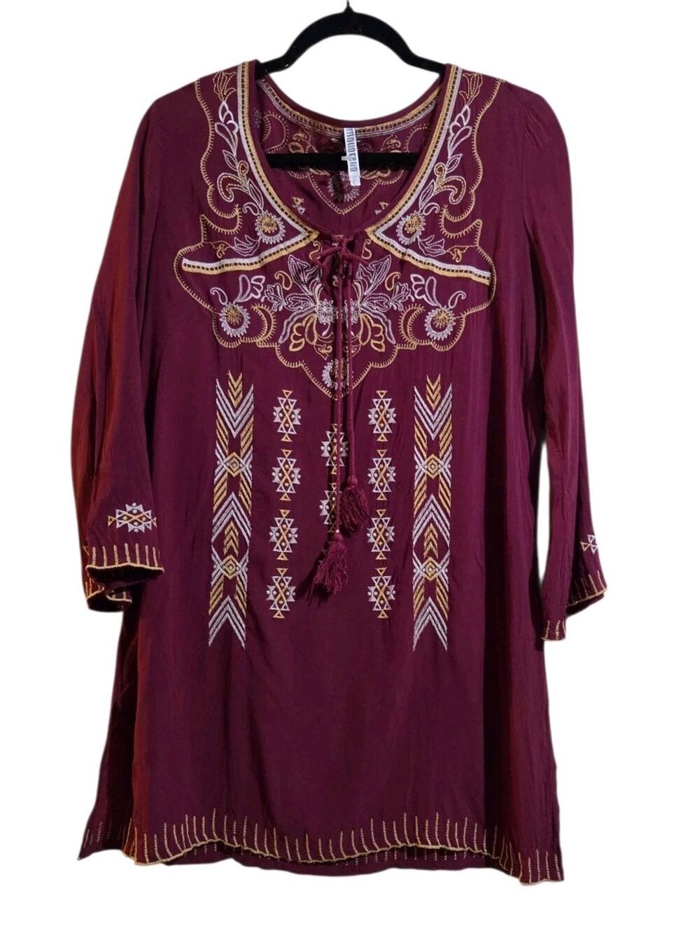 Monoreno Tunic Top Women's Large Burgundy Red Embroidered Long Sleeve Flowy Boho